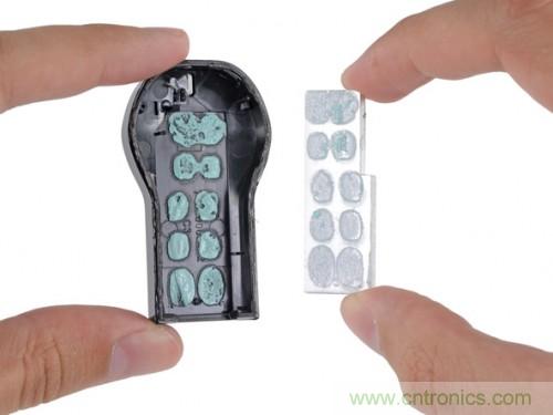拆解新一代顛覆性產(chǎn)品: 谷歌Chromecast電視棒內部探秘