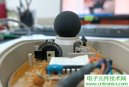 殿堂級機(jī)械鼠標(biāo)拆解:嘆精致做工!