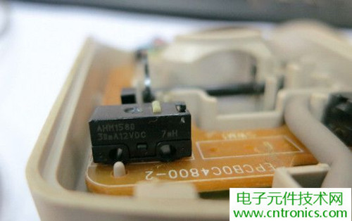殿堂級機(jī)械鼠標(biāo)拆解:嘆精致做工!