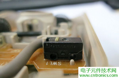 殿堂級機(jī)械鼠標(biāo)拆解:嘆精致做工!